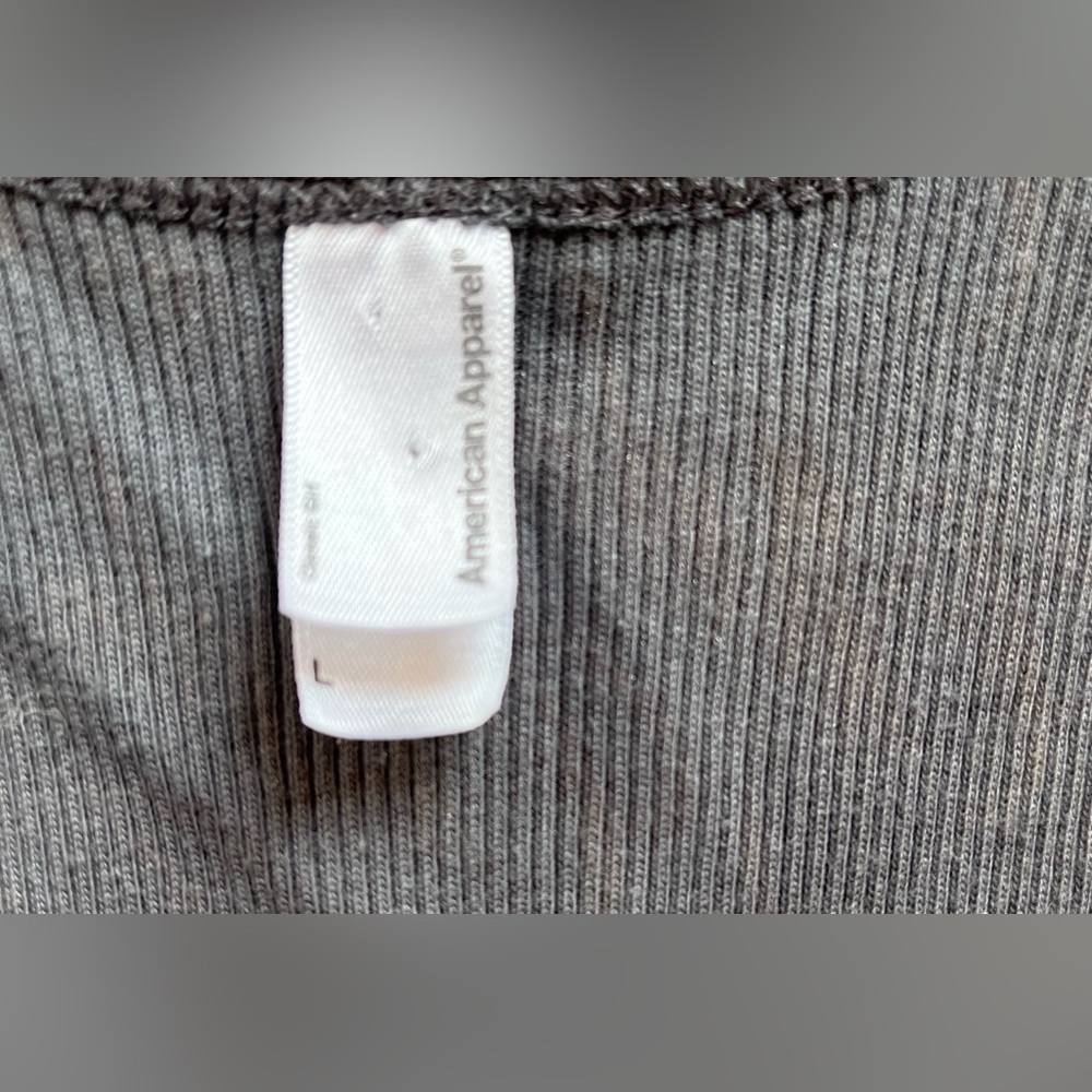 Rip Curl Ribbed Tank - Picture 2 of 3